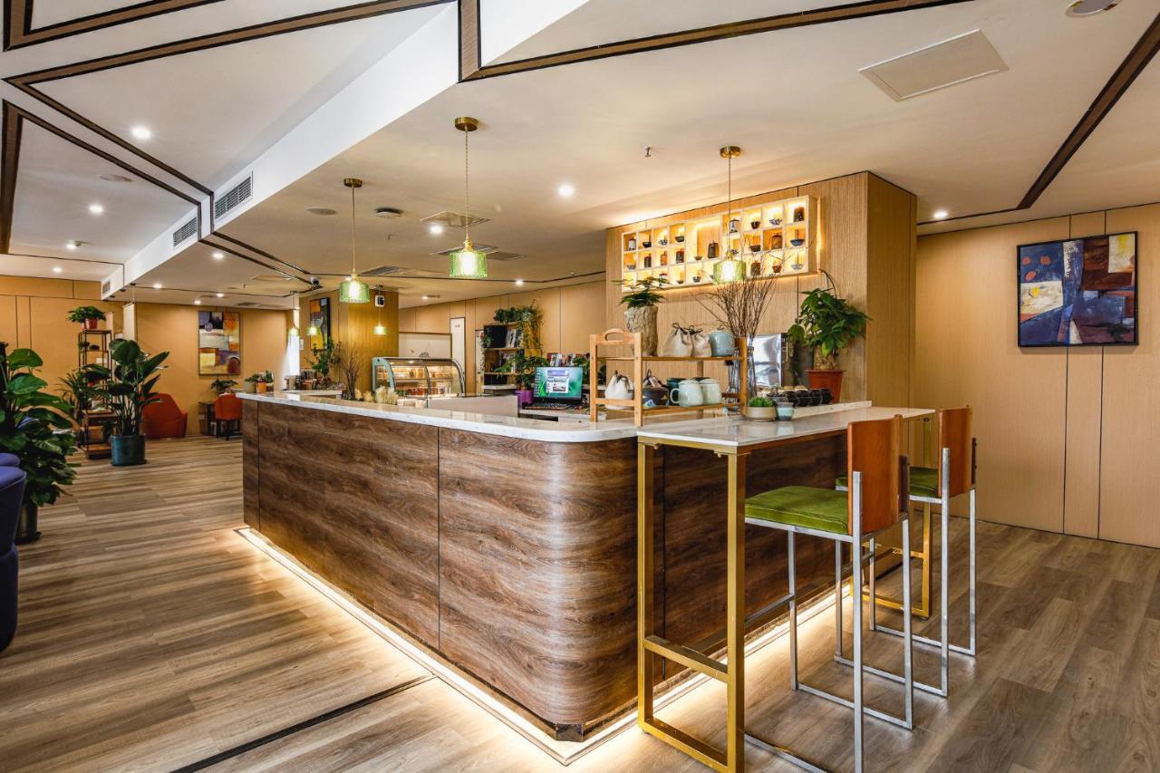 Holiday Inn Express Chongqing Guanyinqiao By Ihg Luaran gambar